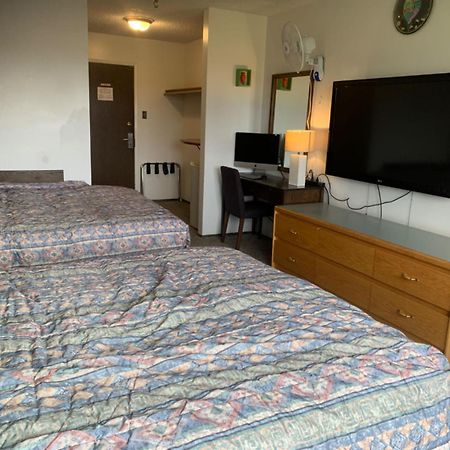 Providence Place Inn Порт-Харди Экстерьер фото