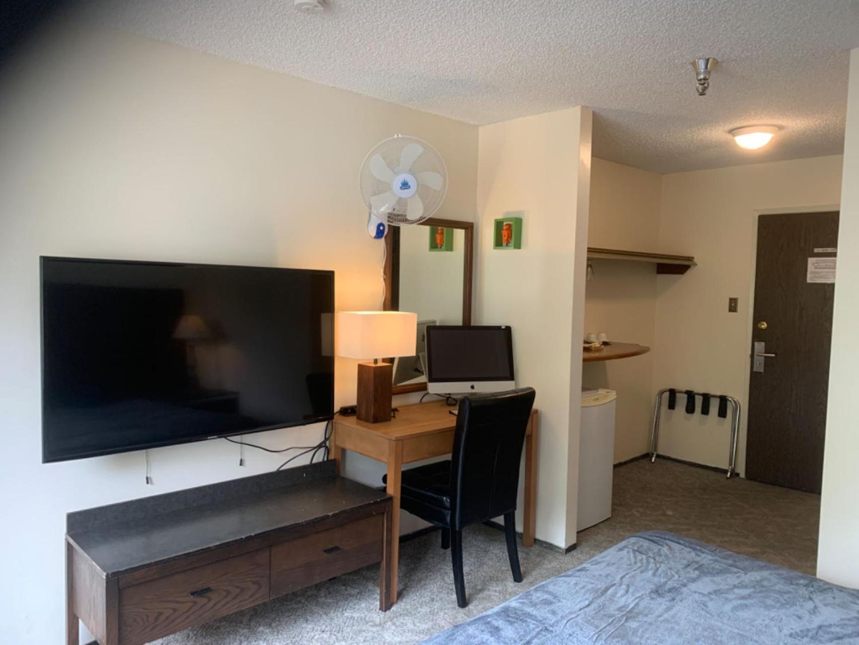 Providence Place Inn Порт-Харди Экстерьер фото