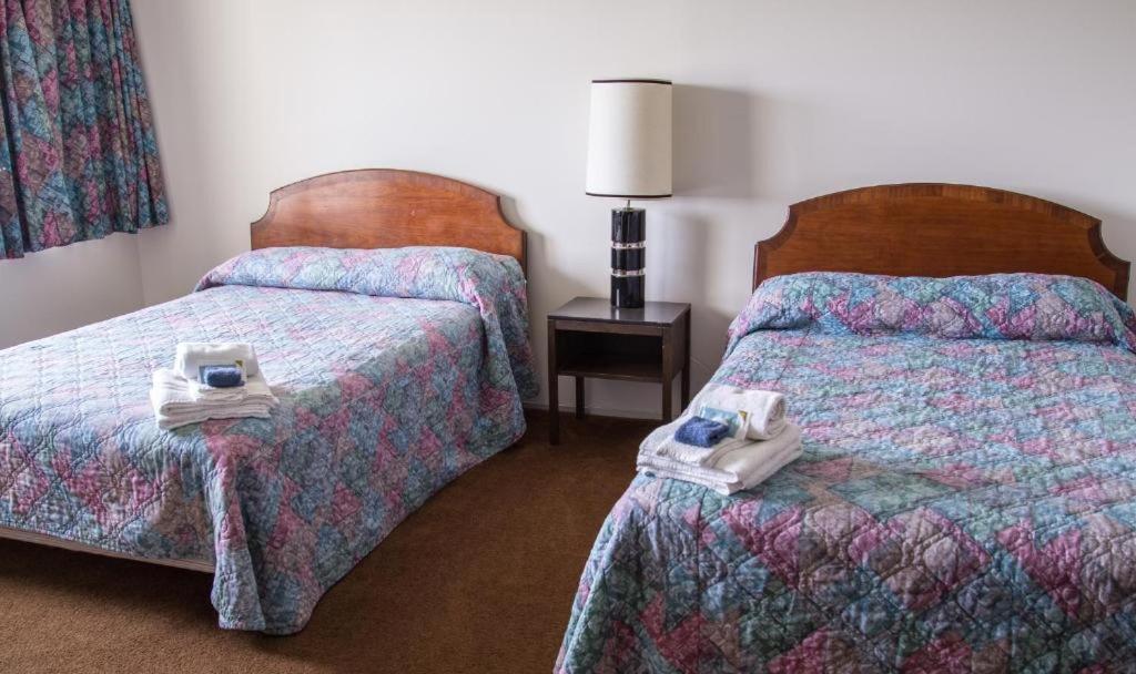 Providence Place Inn Порт-Харди Экстерьер фото
