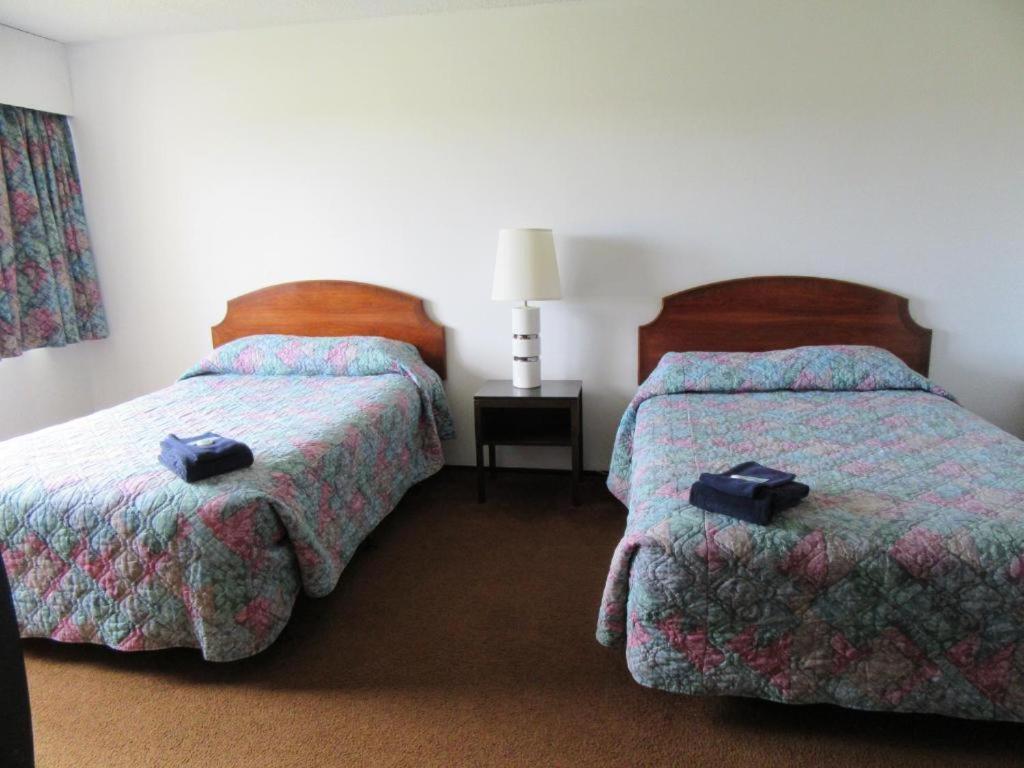 Providence Place Inn Порт-Харди Экстерьер фото